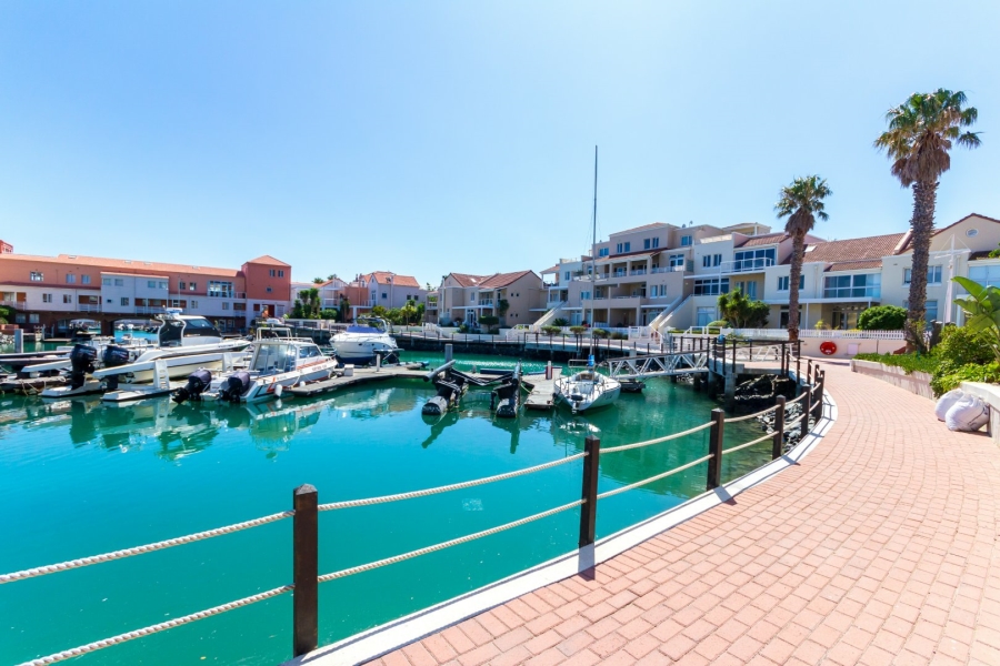 3 Bedroom Property for Sale in Harbour Island Western Cape